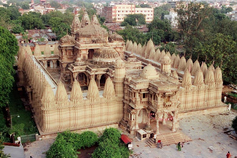 Hatheesing Jain Temple